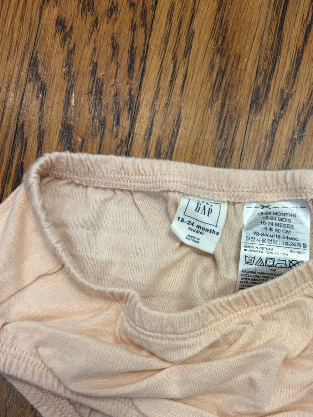 GAP baby pink